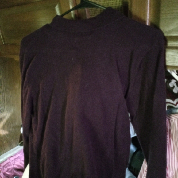 Lord & Taylor Exclusively For You 2-ply cashmere - Picture 4 of 4